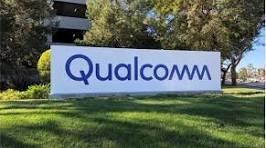 Qualcomm’s Earnings Beat Big—but a $5.7 B Tax Hit and Apple Exit Fears Cloud the AI Dream